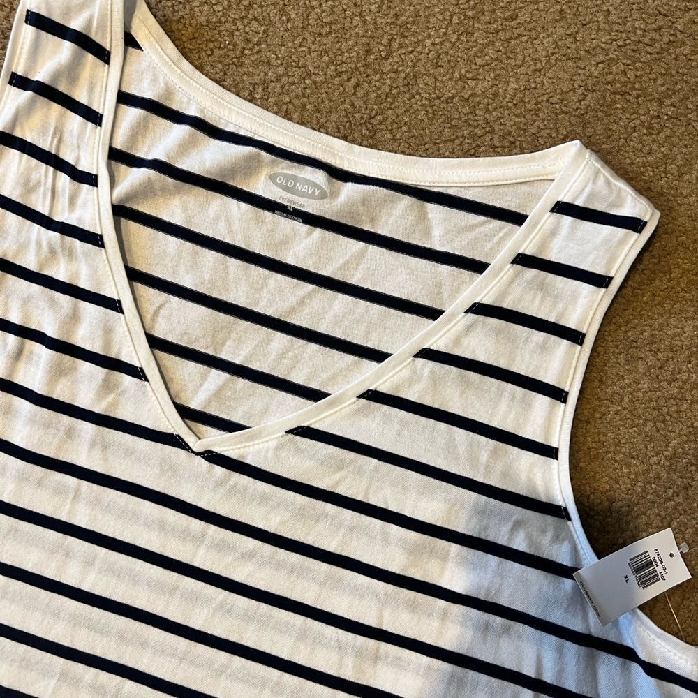Old Navy striped vneck tank - Picture 2 of 4
